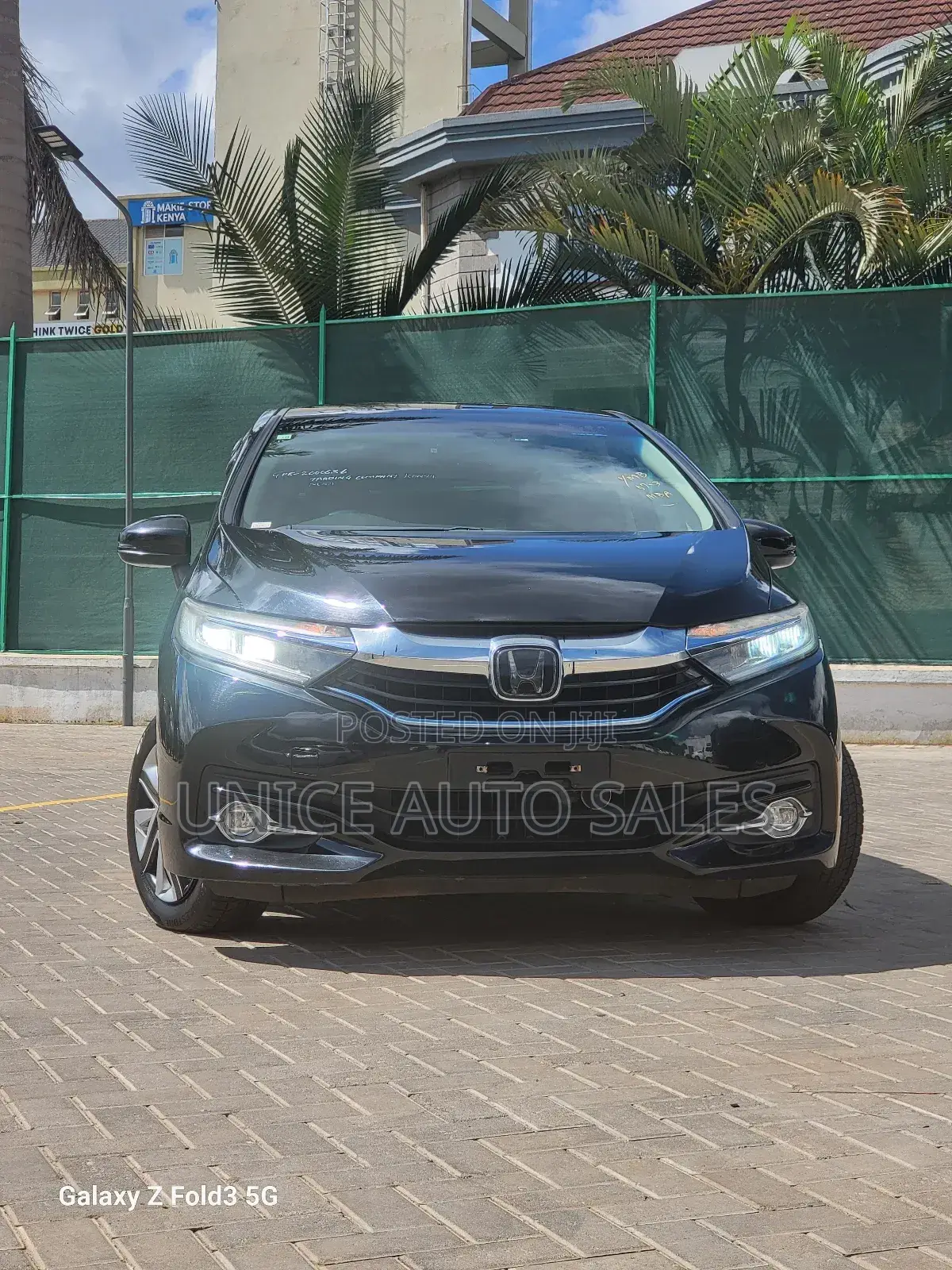 Honda Shuttle 1.5 Hybrid 4WD 2018 Black