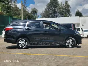 Honda Shuttle 1.5 Hybrid 4WD 2018 Black