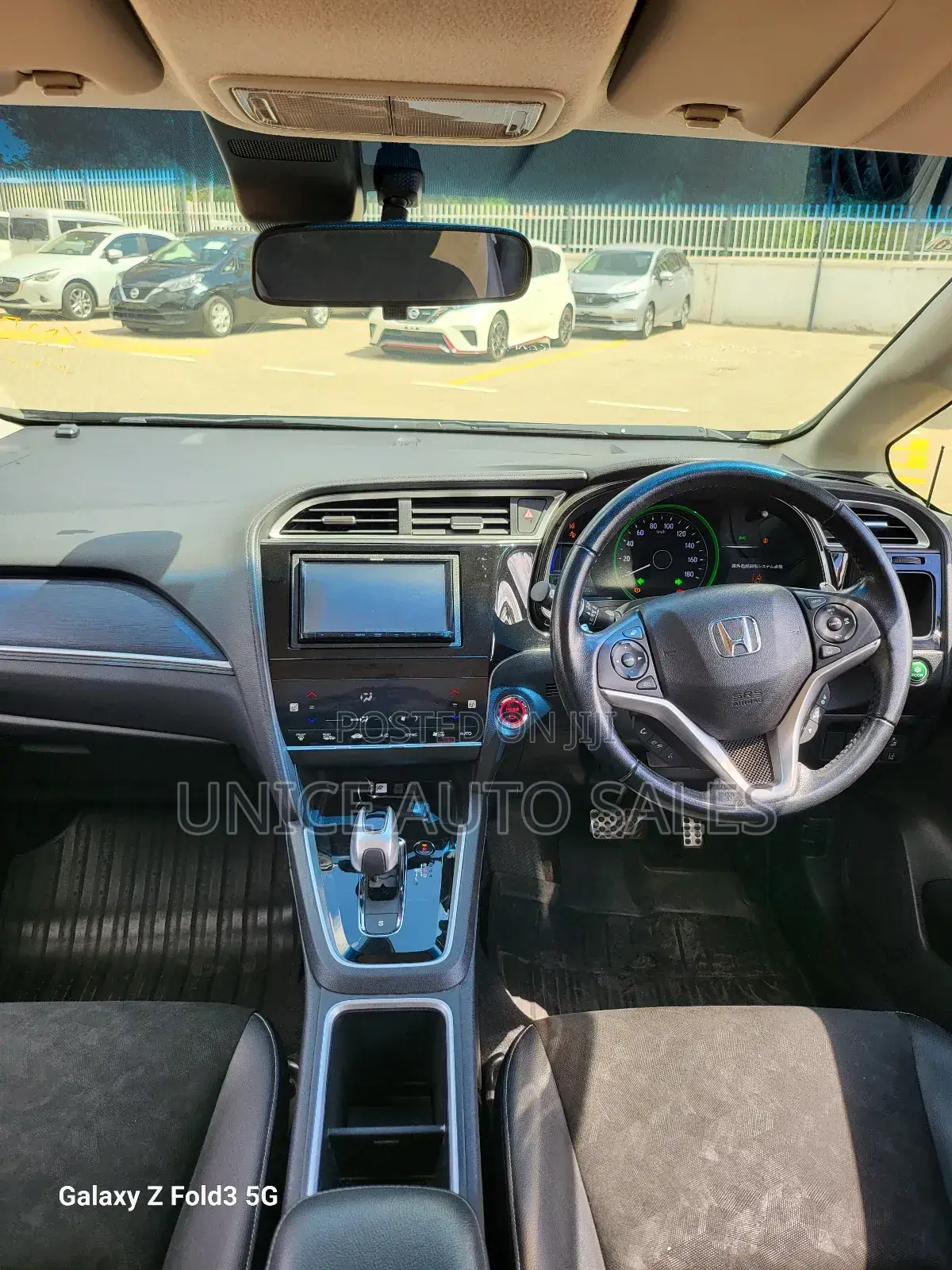 Honda Shuttle 1.5 Hybrid 4WD 2018 Black
