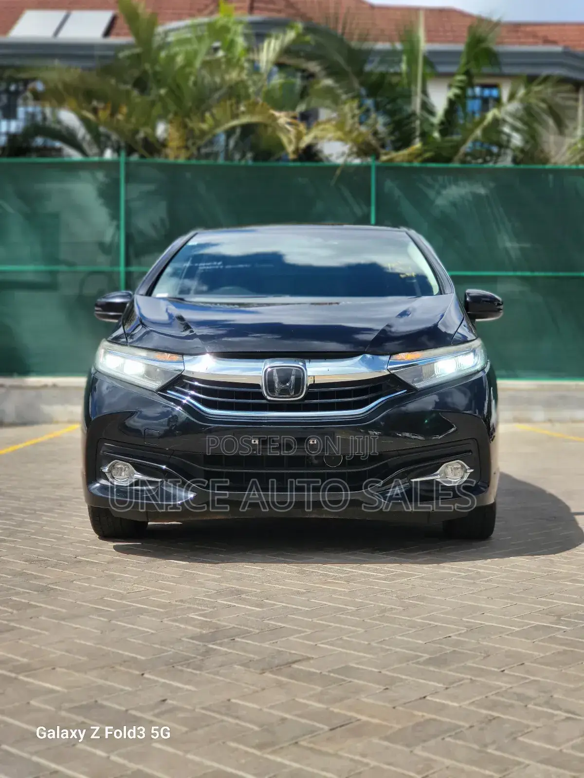 Honda Shuttle 1.5 Hybrid 4WD 2018 Black