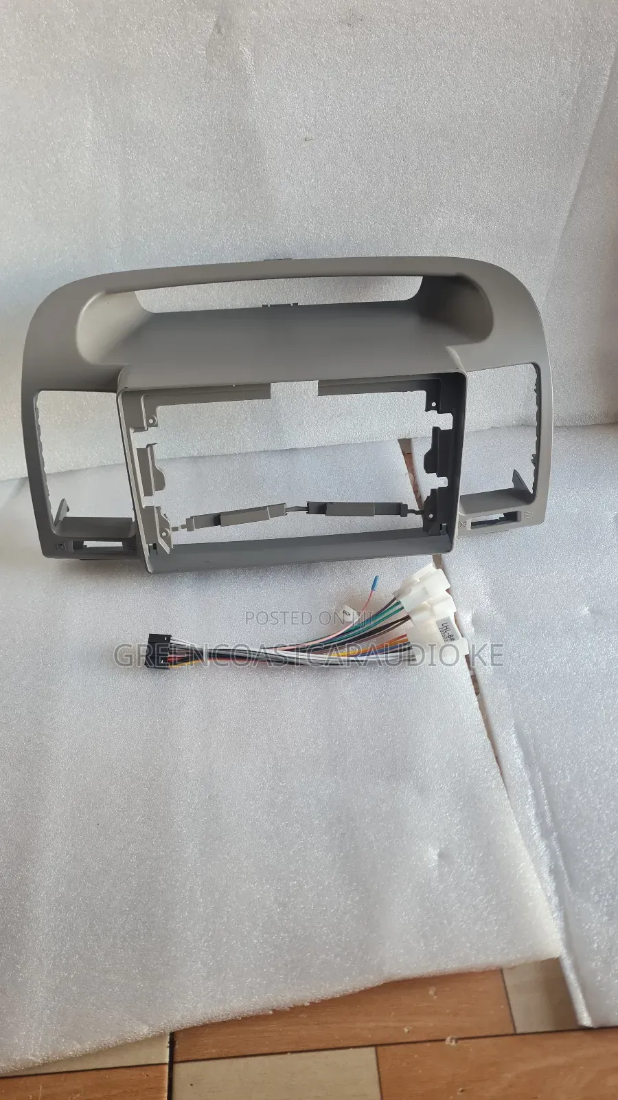 Toyota Camry 2000 Android Radio Console or Frame Available
