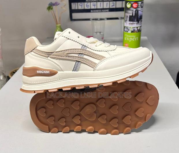 Chunky Cream Sneakers - thumbnail 2