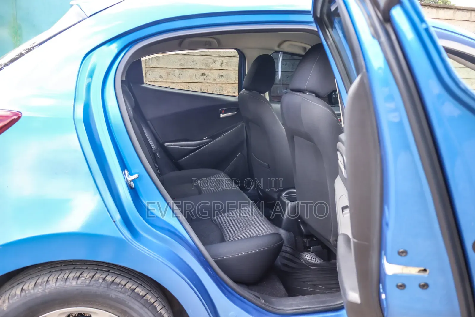 Mazda Demio 2019 Blue