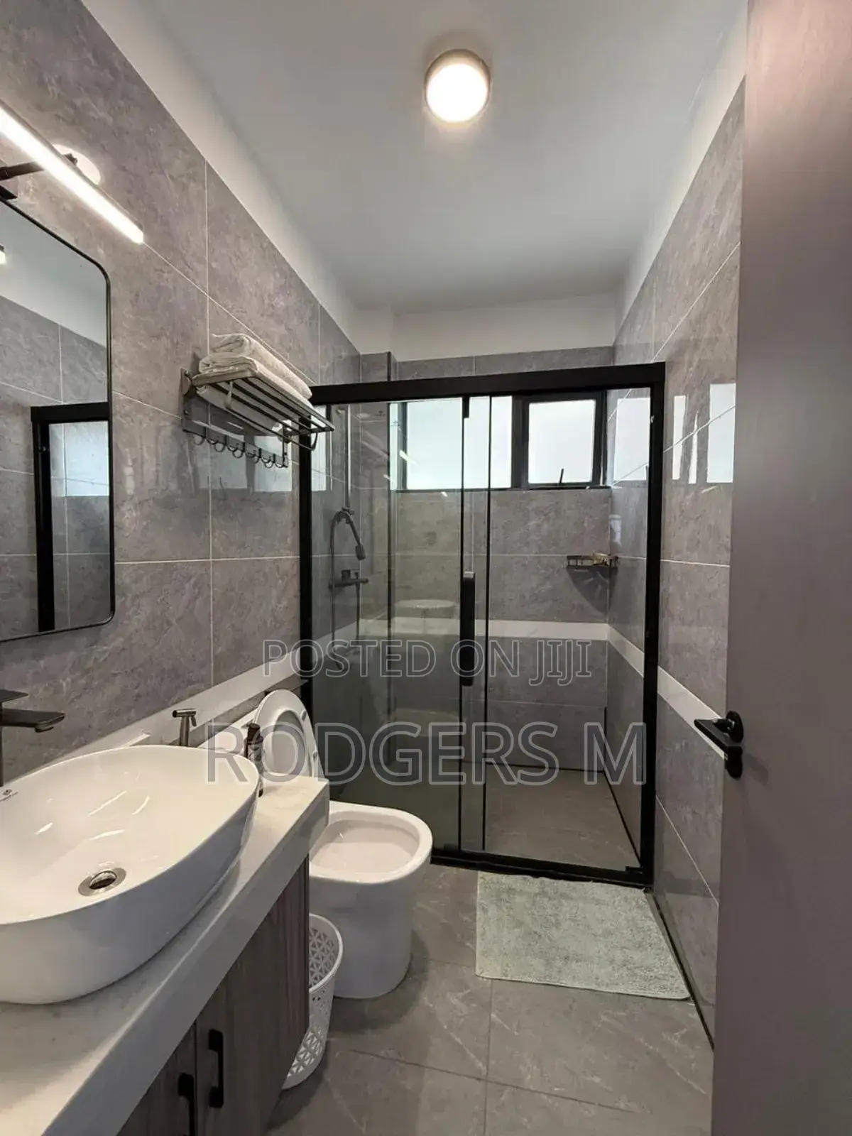Furnished 3bdrm Apartment in Valley Arcade for rent