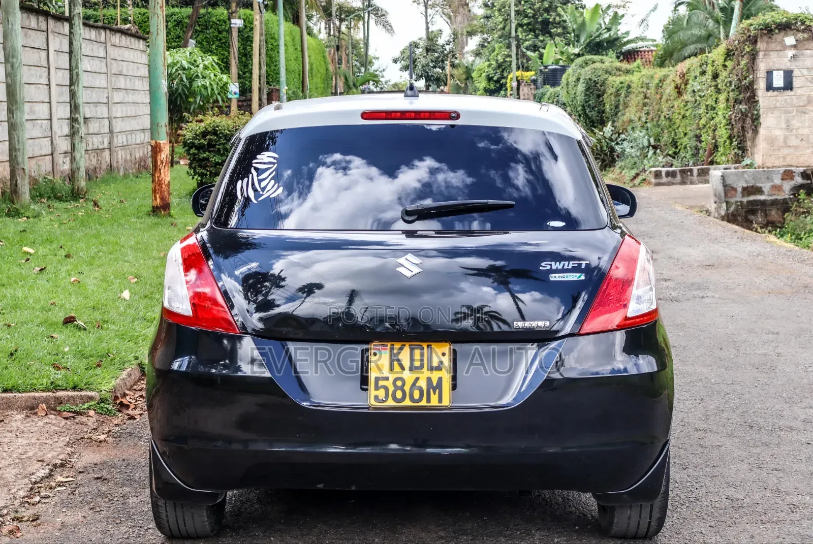 Suzuki Swift 2015 Black