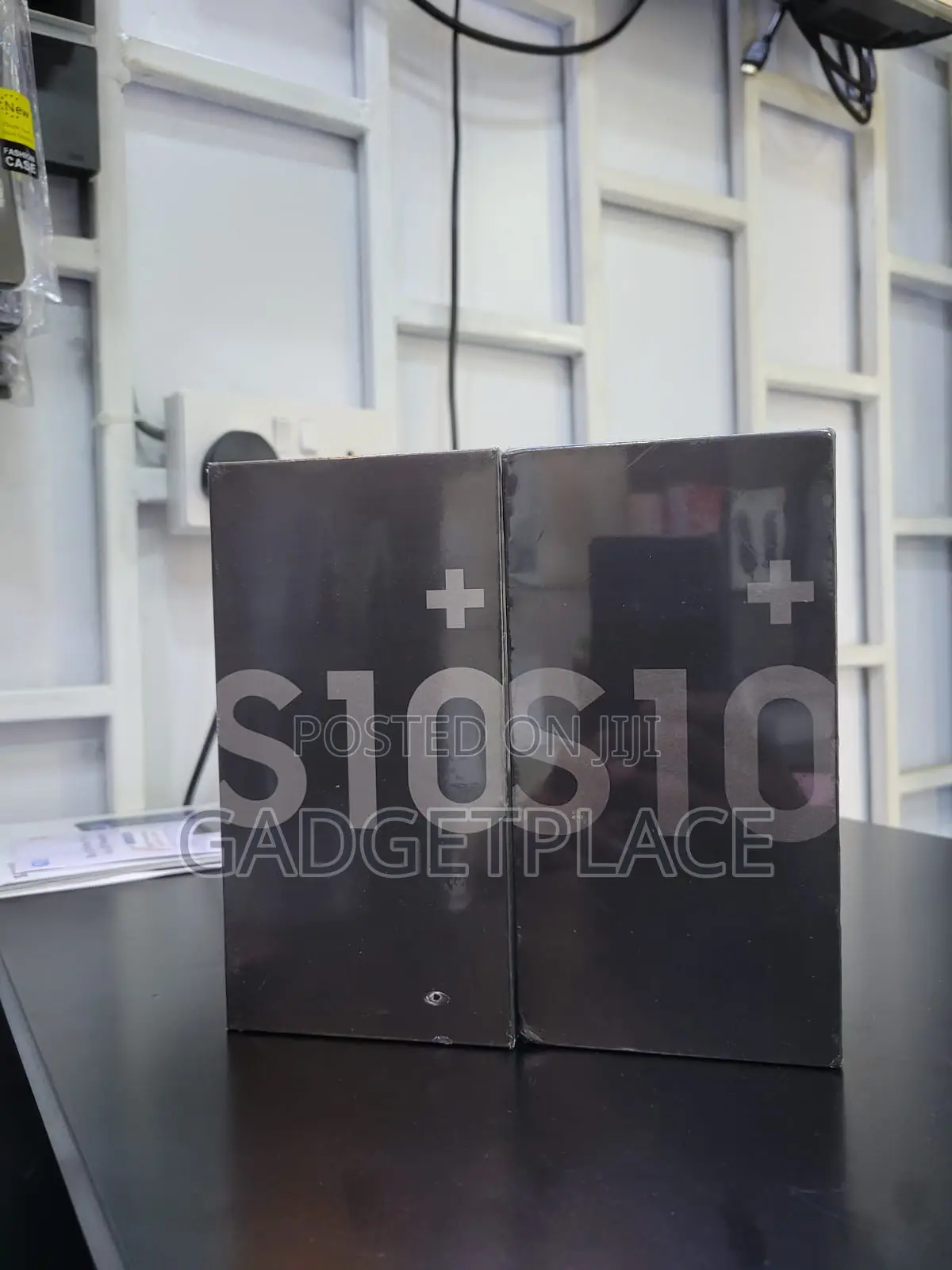 New Samsung Galaxy S10 Plus 512 GB Black