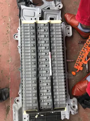 Battery Hybrid Toyota Noah