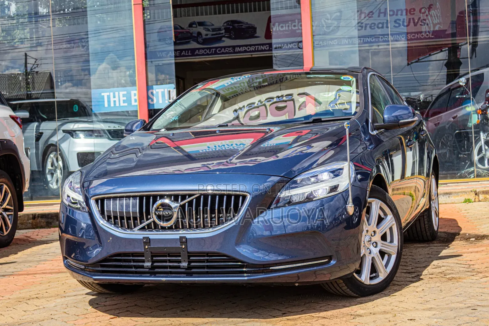 Volvo V40 2020 Blue