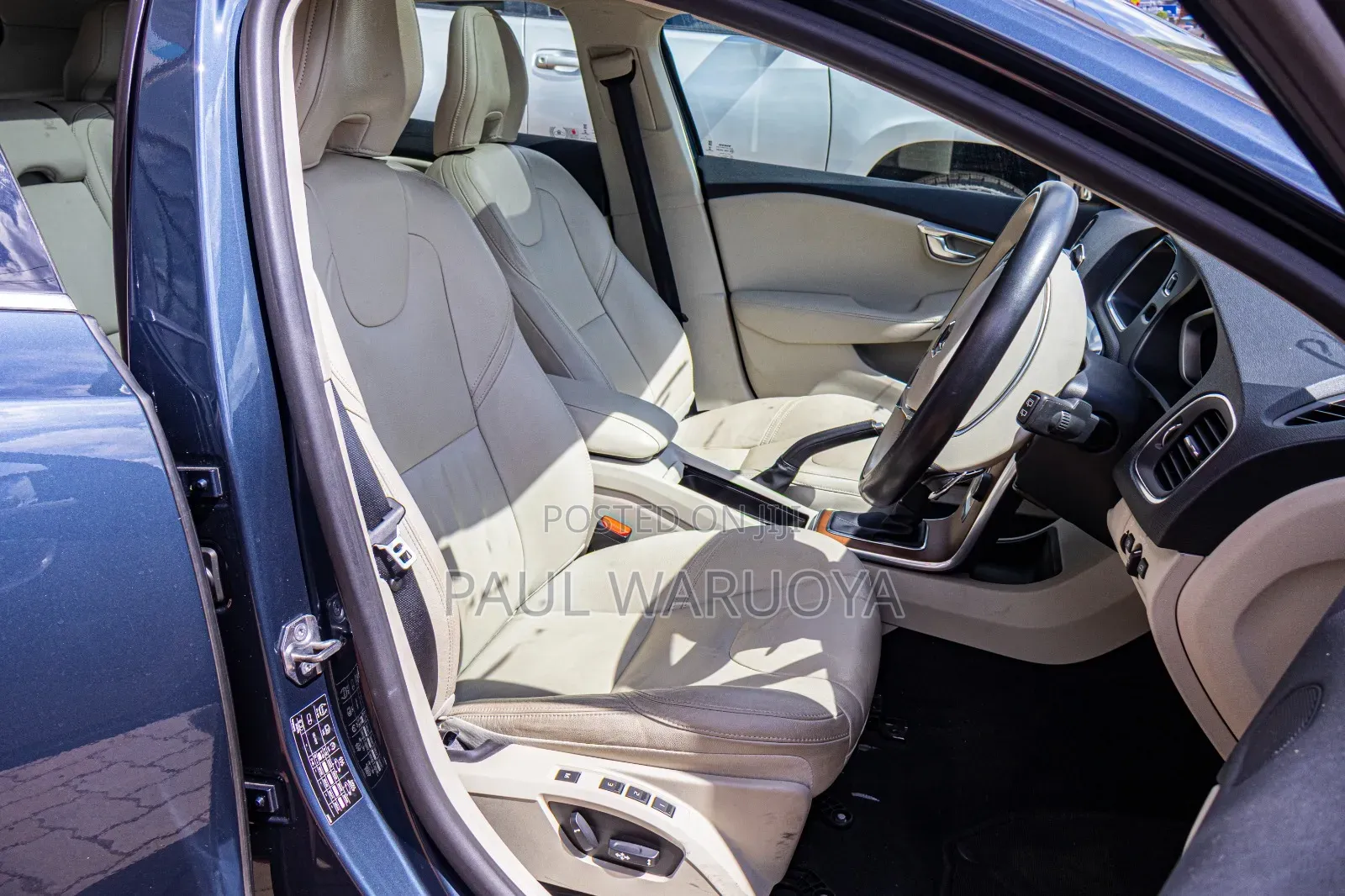 Volvo V40 2020 Blue