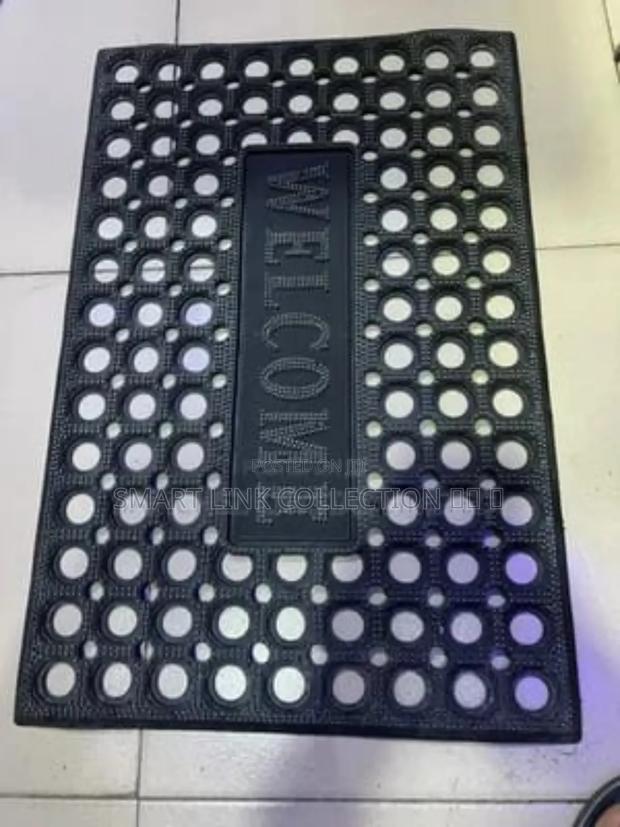 Grid Rubber Welcome Doormat - thumbnail 2