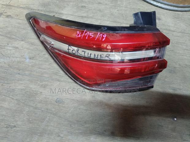 Tailight Toyota Fortuner