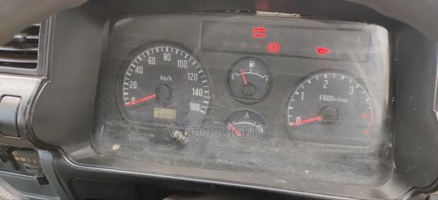 Isuzu Nhr55 Covered Body - thumbnail 6