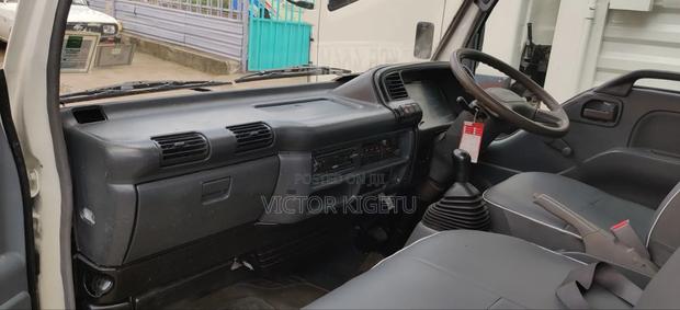Isuzu Nhr55 Covered Body - thumbnail 9