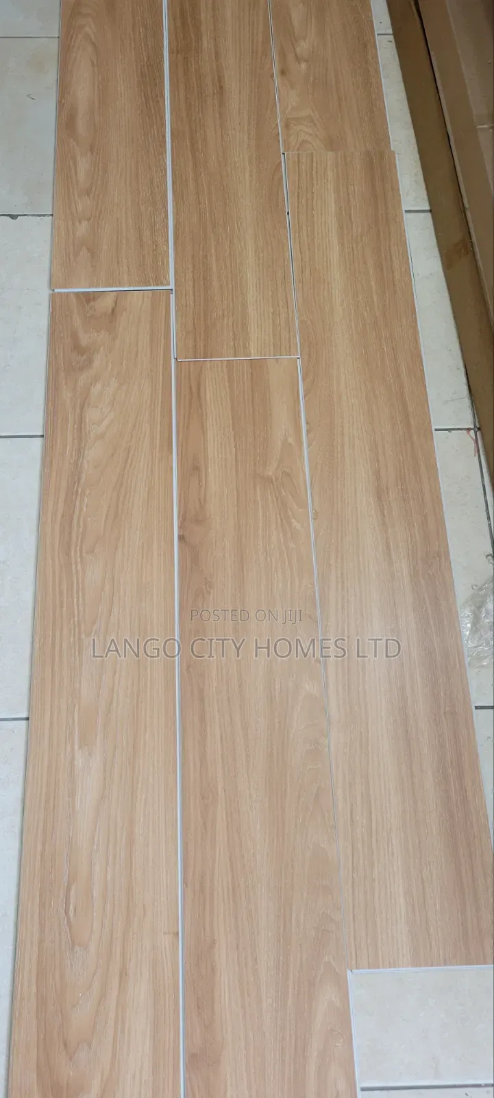 SPC Floor- Oak Beige