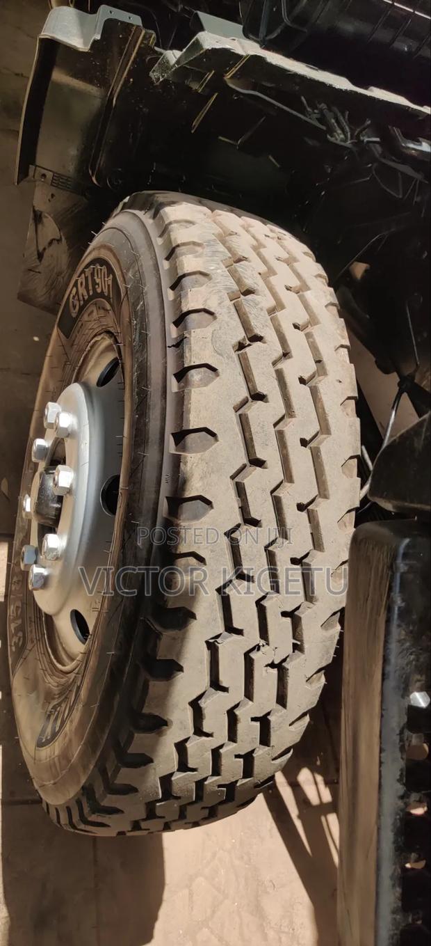 Isuzu FSR High Sided - thumbnail 8