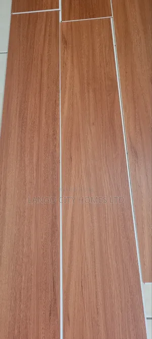 SPC Floor - Royal Mahogany