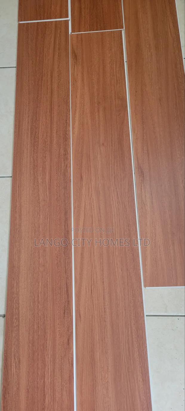 SPC Floor - Royal Mahogany - thumbnail 2
