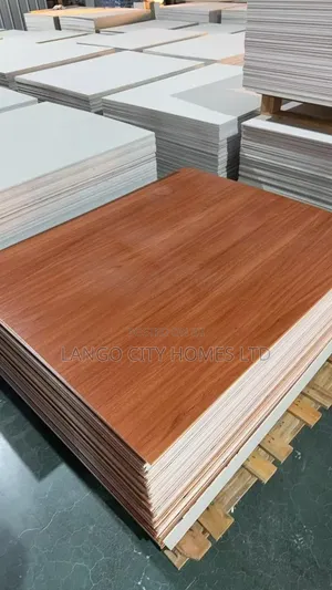 SPC Floor - Royal Mahogany