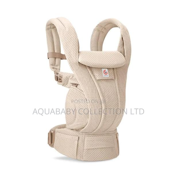 Ergobaby Omni Deluxe / Omni Breeze Baby Carrier – Newborn to 4 Years - thumbnail 2