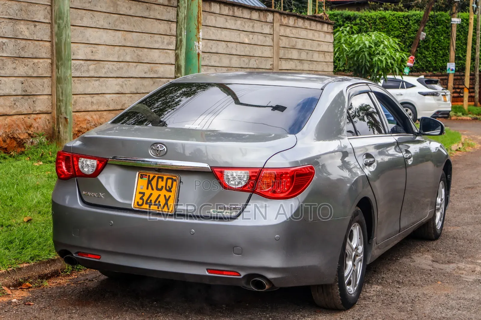 Toyota Mark X 2.5 RWD 2011 Silver