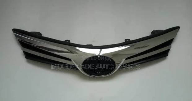 Toyota Axio/Fielder 165 2015/2016 Bumper Grill