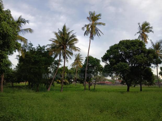 Serene Living at Hamdan Gardens Mtwapa -Serviced 50*100 Plots - thumbnail 11