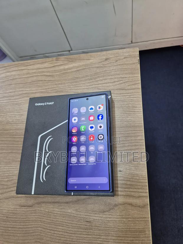 Samsung Galaxy Z Fold7 256 GB Blue - thumbnail 2