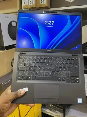 Laptop Dell Latitude 5300 8GB Intel Core i7 SSD 256GB