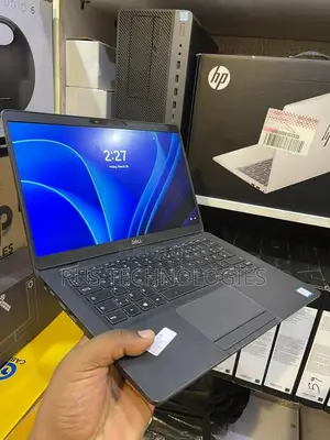 Laptop Dell Latitude 5300 8GB Intel Core i7 SSD 256GB