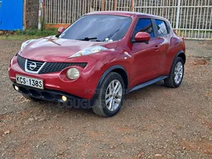 Nissan Juke 2011 Red