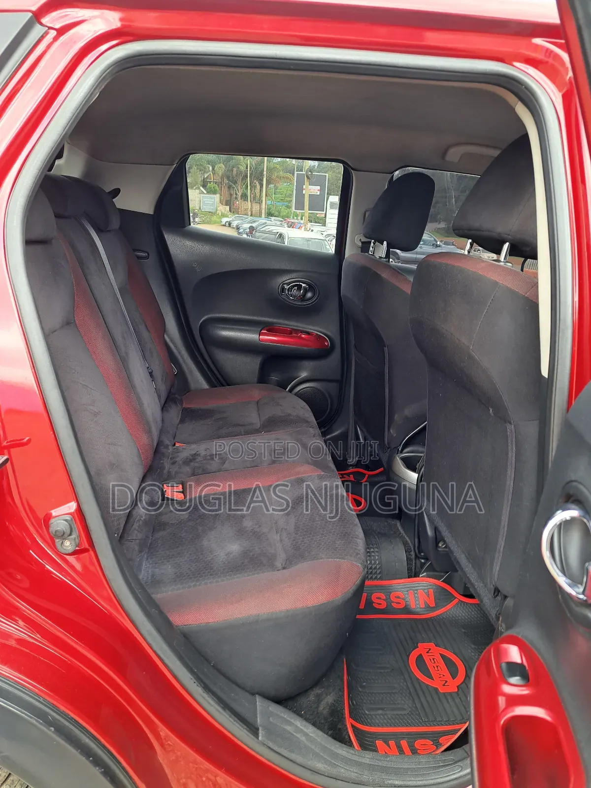 Nissan Juke 2011 Red