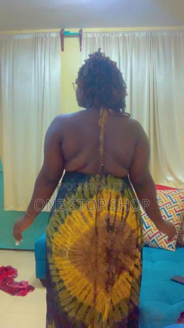 Backless Dera With Inbuilt Bra (+ Surprise Gift) - thumbnail 3
