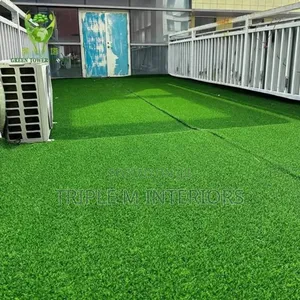 Outdoor Artificial Grass | Rain or Sun No Problem