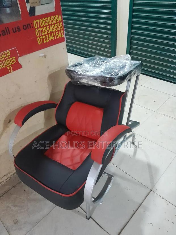 Executive Barber Chair With Sink – Black Red Premium Comfort Style