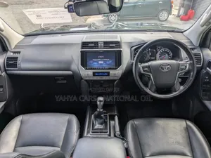 Toyota Land Cruiser Prado 2020 Black