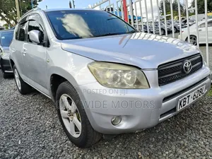 Toyota RAV4 2008 Silver