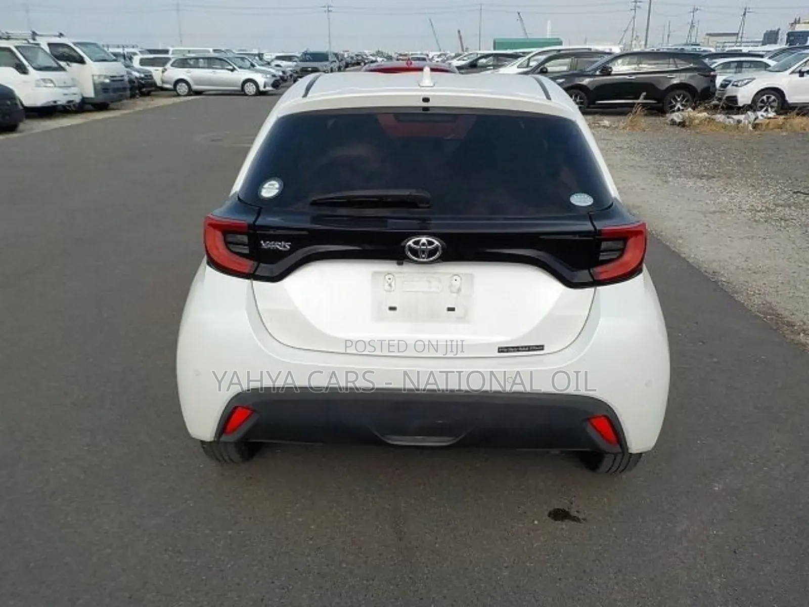 Toyota Yaris 2020 Pearl