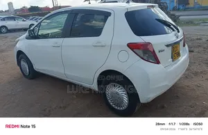 Toyota Vitz 2011 White