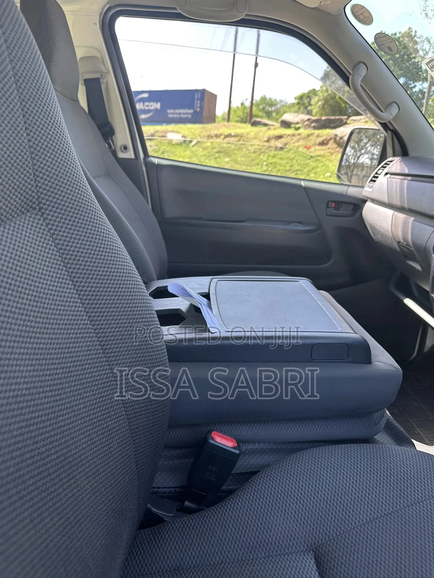 Toyota HiAce 2020 Silver