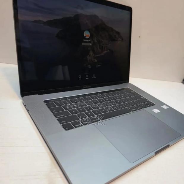 Laptop Apple MacBook 2018 32GB Intel Core i7 SSD 256GB - thumbnail 2