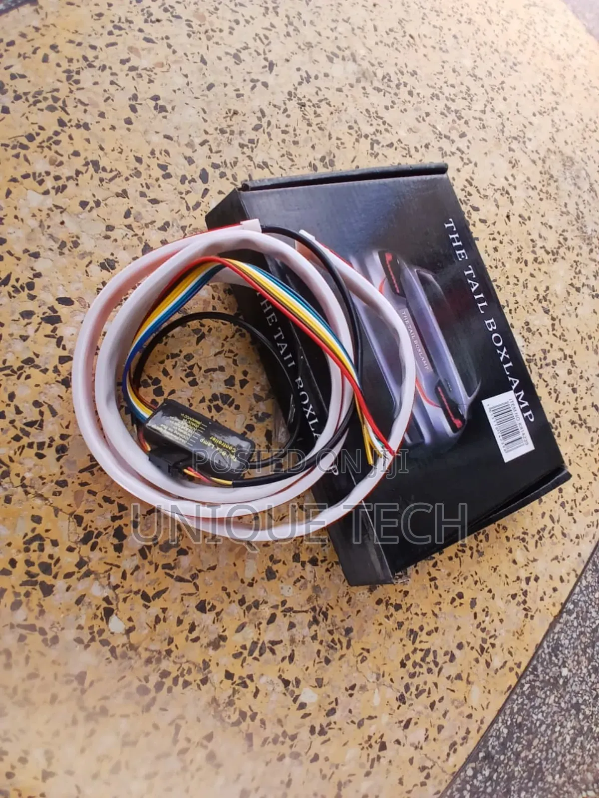 Universal Car Trunk Light/Tailbox Lamp