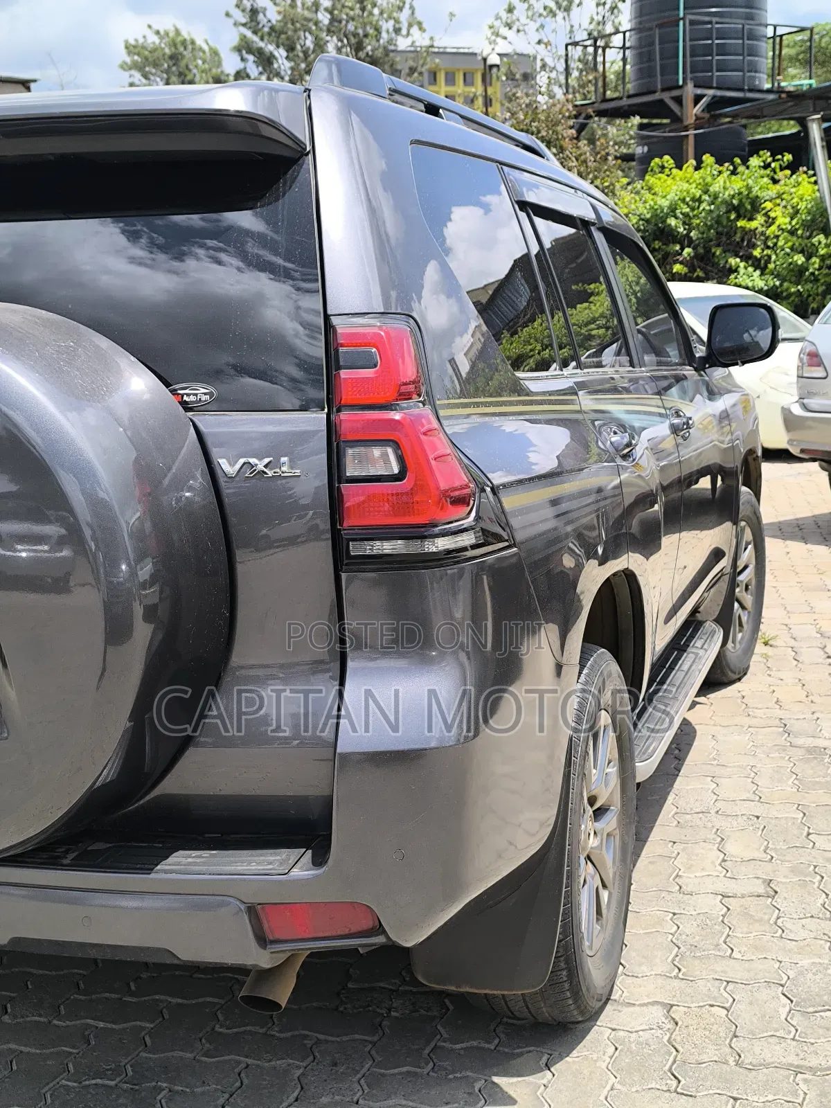 Toyota Land Cruiser Prado Kakadu 2018 Gray