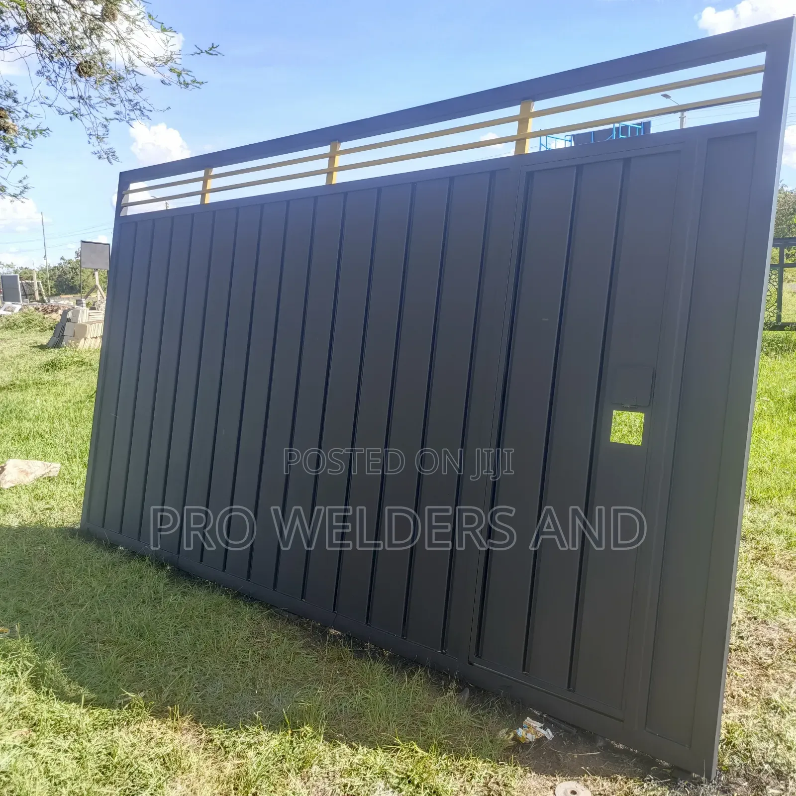 Durable Custom Steel Sliding Gates – Anti-Rust Long Lasting