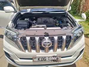 Toyota Land Cruiser Prado 2.8 D-4D 2016 White