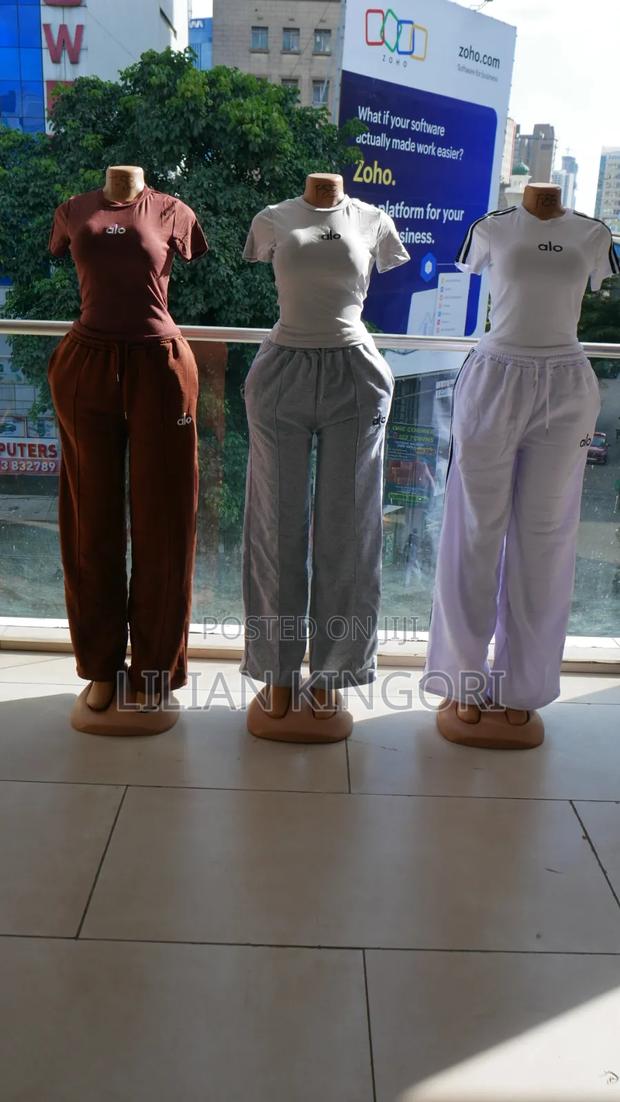 2piece Alo Set - thumbnail 3