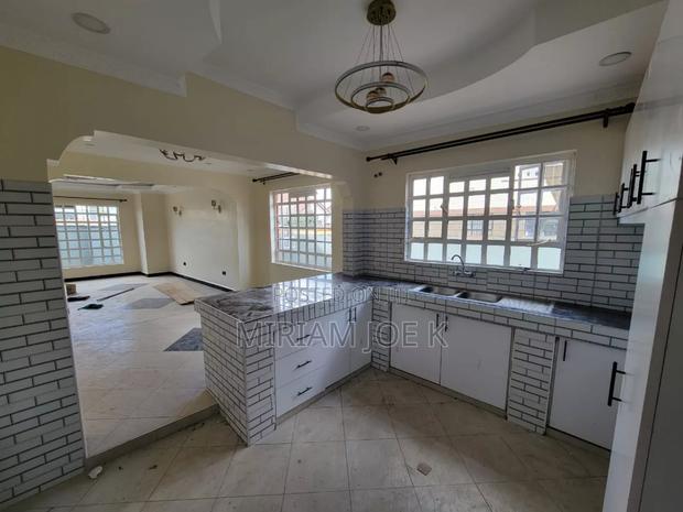 3bdrm Bungalow in Kamakis for rent - thumbnail 3