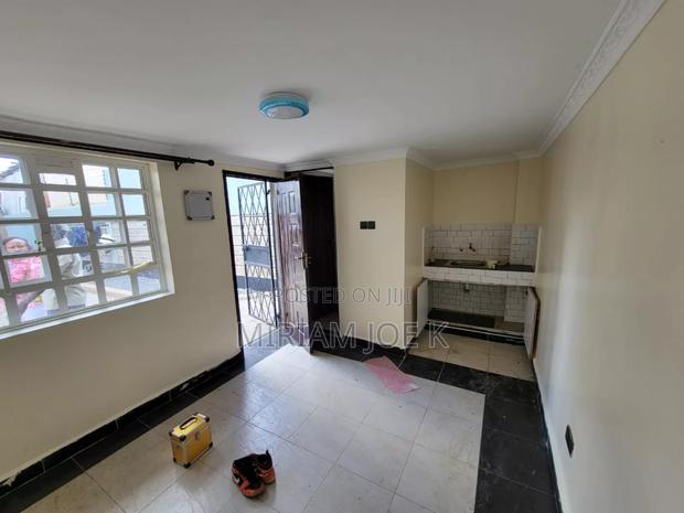 3bdrm Bungalow in Kamakis for rent - thumbnail 5