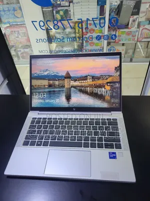 Laptop HP EliteBook 830 G8 16GB Intel Core i7 SSD 512GB