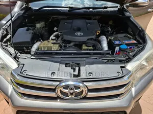 Toyota Hilux Revo Double Cab Deisel 2.4 AWD 2016 Blue