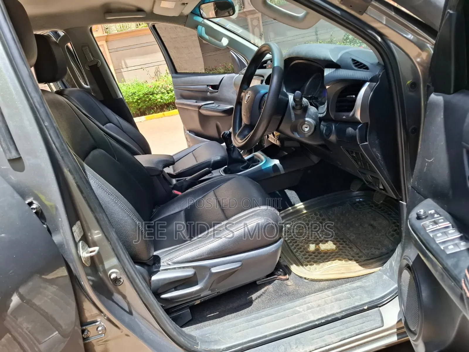 Toyota Hilux Revo Double Cab Deisel 2.4 AWD 2016 Blue